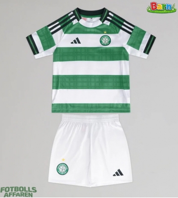Celtic Hemmaställ Barn 2025-26 Kortärmad (+ Korta byxor)